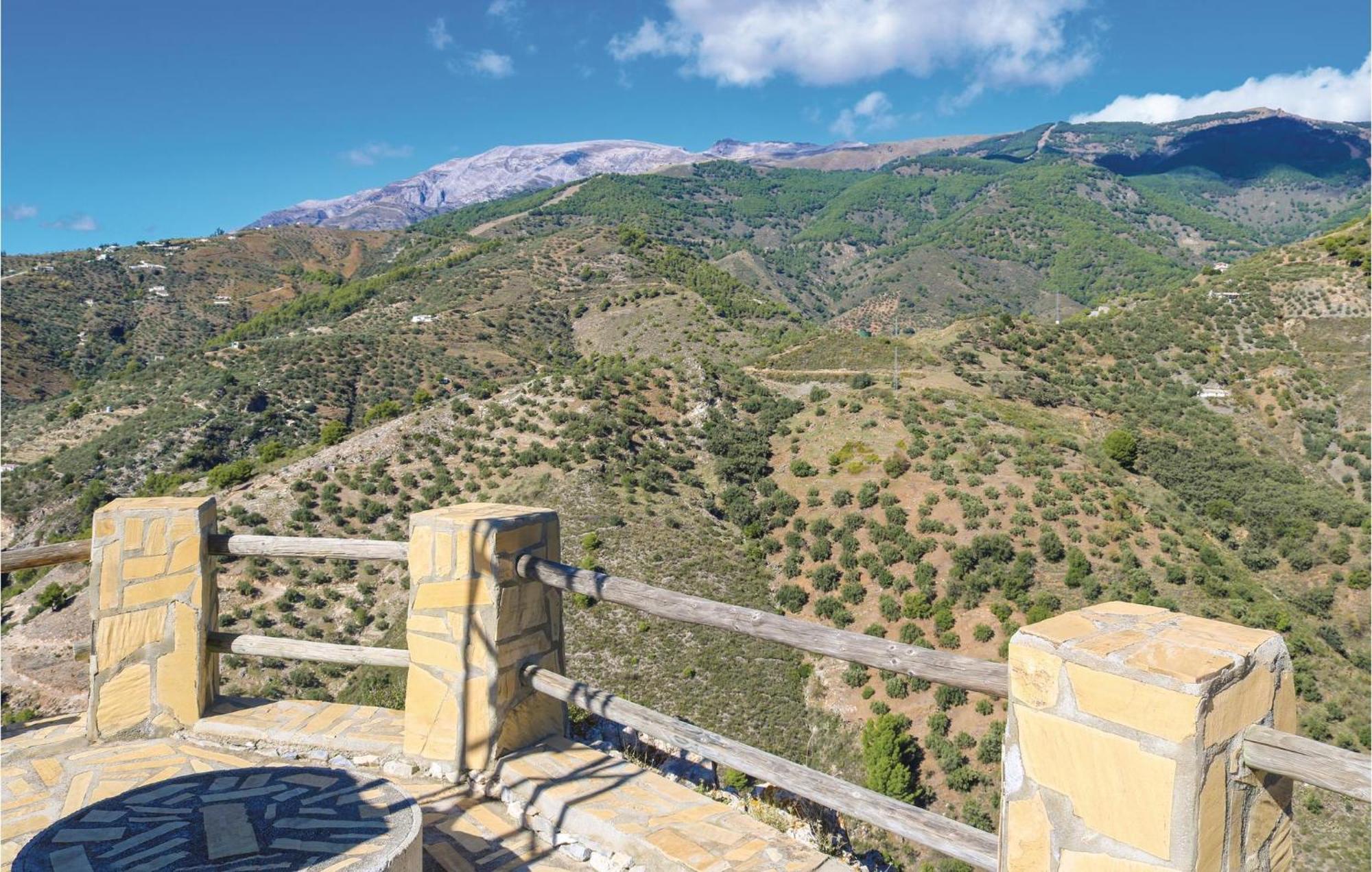 Nice Home In Canillas De Albaida With Wifi Esterno foto